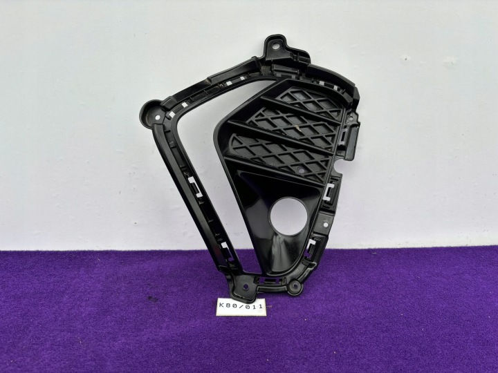 links Lüftungsgitter der Stoßstange des Nebelscheinwerfers HYUNDAI TUCSON N-LINE LIFT 18-20 ROK K80/011