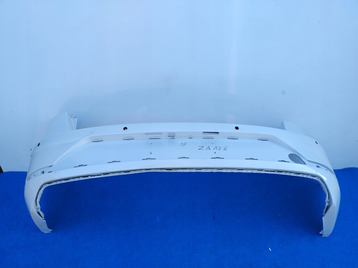 SEAT LEON 3 III FR KOMBI nárazník zadok zadný pod Senzory 5F9807421AD ZA128
