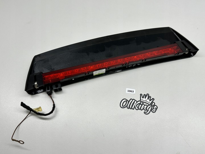AUDI A6 S6 C7 TRZECIE Feux phare STOP Vitres 4G5945097