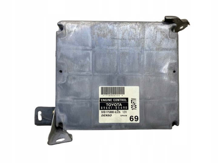 Bedienteil DES MOTORS TOYOTA AVENSIS T25 FL 2.0 D4D 89661-05690