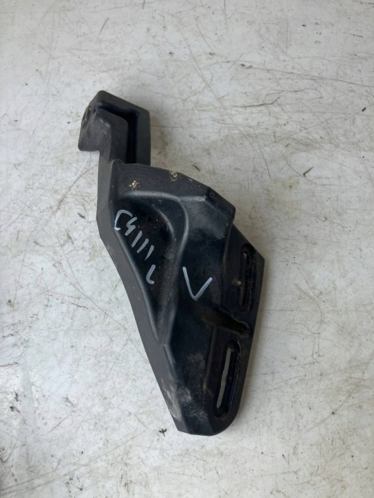 holder console support of a fender left front CITROEN C4 III 9833020780