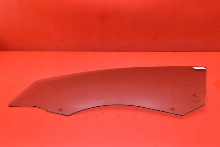 window side left front front SKODA OCTAVIA 3 III KOMBI 13-17