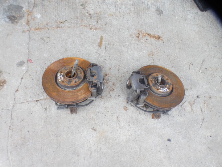 Achsschenkel Radnabe Radlager rechts vorne Bremssattel Bremse Sattel CITROEN C5 AIRCROSS