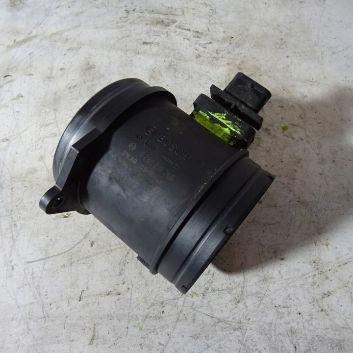 VW PASSAT B7 3.6 V6 Luftmassenmesser 0280218260
