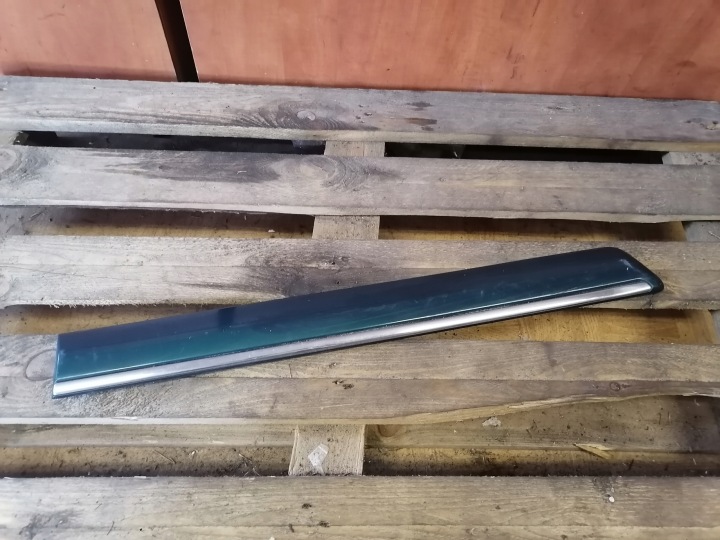 moulding door right rear part MERCEDES E W210 A2106901062