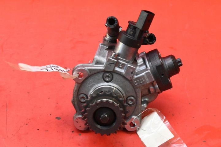injection pump 0986437406 BMW E60 E61 2.0 D 177 KM LIFT 07-10