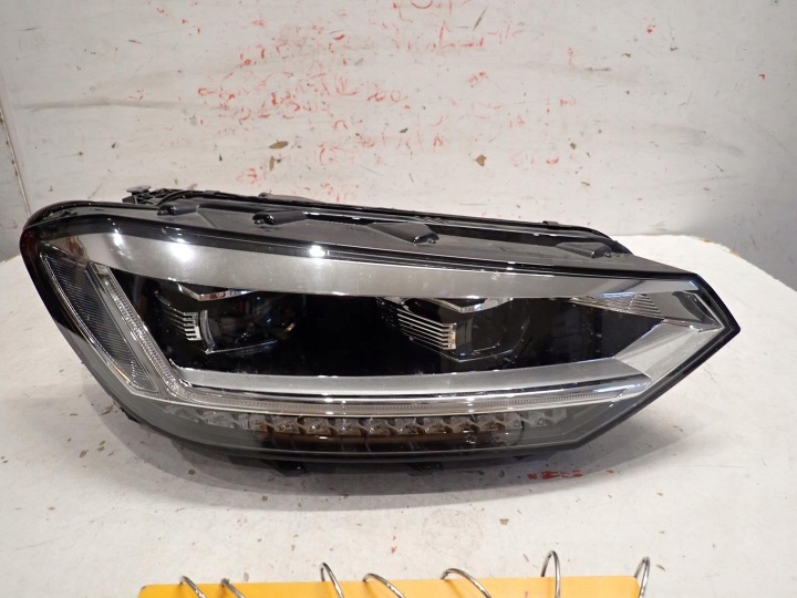 Licht vorne vorne rechts VW TOURAN 2015- FULL LED 5TB941082A