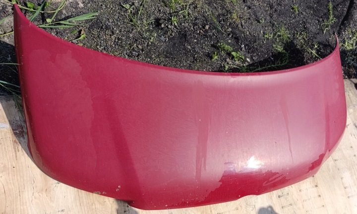 VW T5 Capot Rouge