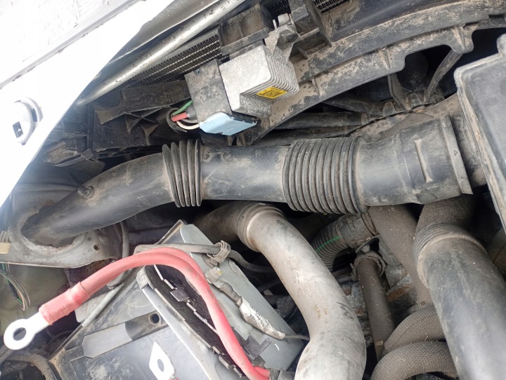 Dacia Duster 1 and 10-18 pipe wiring of the hose air 1.5 dCi