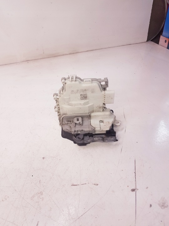 de la Serrure Portière Droite Avant AUDI A1 8X1837016C 5-PIN