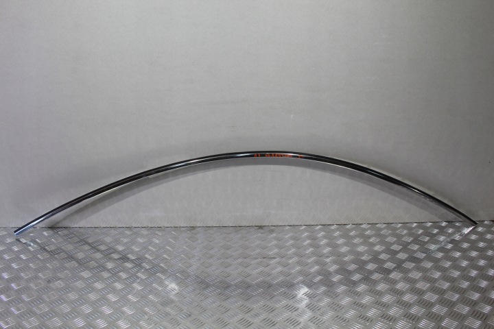 lista CHROMOWA Tetöi jobb AUDI A7 4G8 LIFT