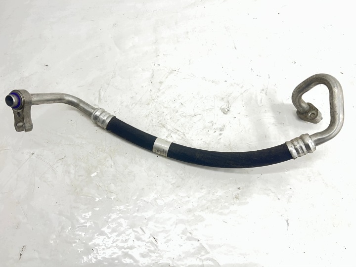 MERCEDES C-KLASA W205 Conduit pieces tuyaux Climatisateur air conditionné A2058306201