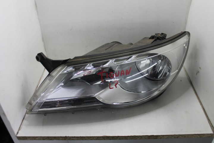 light left front front 5N2941031G VW TIGUAN 5N 07-11 ANGLIK