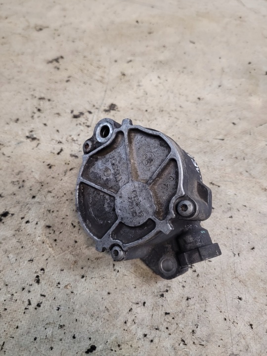 pump VACUM D156-1B CITROEN BERLINGO and LIFT 1.6HDI