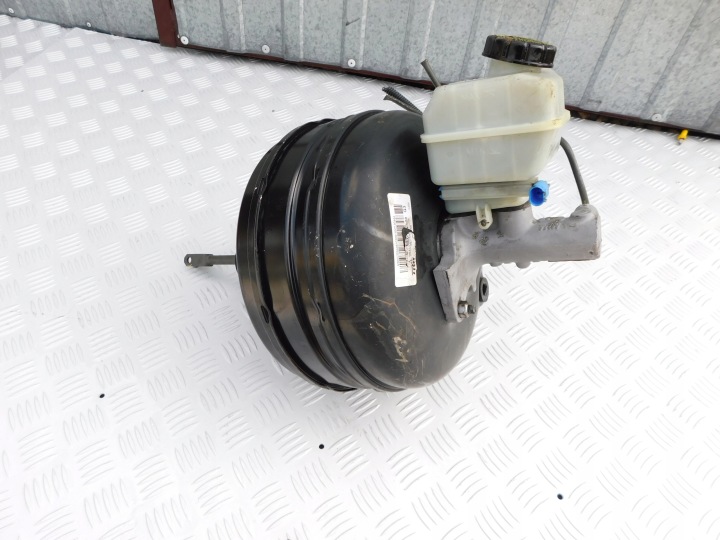 Mercedes Sprinter 906 VW Crafter servo + Servo frein TRW komplet