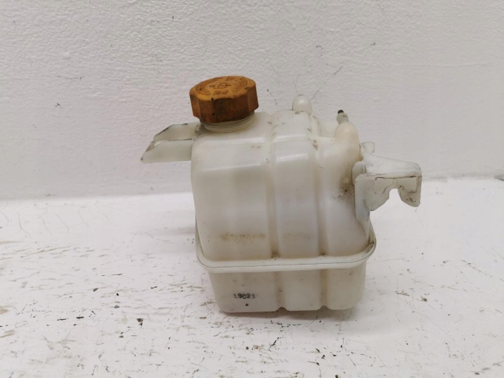 Scheibenwaschbehälter OPEL ANTARA LIFT 2.2 VCDi