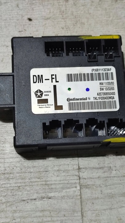 Module Portière Jeep Cherokee 68111323AF
