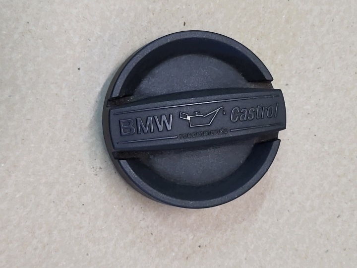 cup tanks oil BMW 1 E81 E87 E88 3 E90 5 E60 X1 E84 X3 E83 8507153 OE