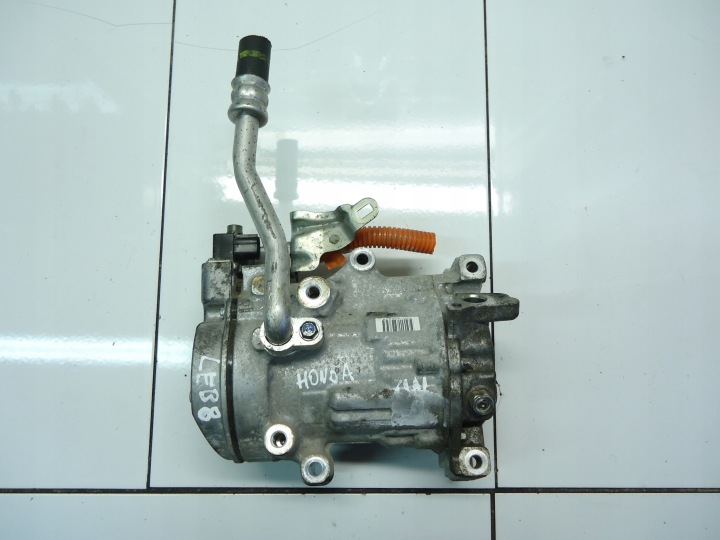 HONDA JAZZ V 1.5 HYBRYDA LEB8 compressor of the air conditioning 042400-0960