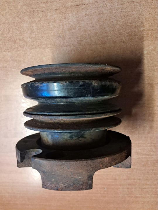 pulley MERCEDES W123 2,0 M115 6150311507