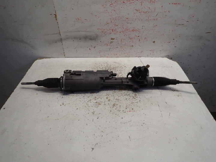 Boîter direction Boîter direction AUDI Q7 Q8 VW TOUAREG 4M1423055AT