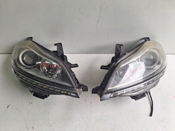 LANCIA DELTA 08-14 light left UK + LED