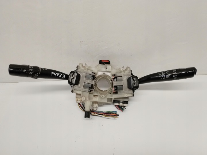 steering wheel levers and controls pajak Subaru 83111FC55