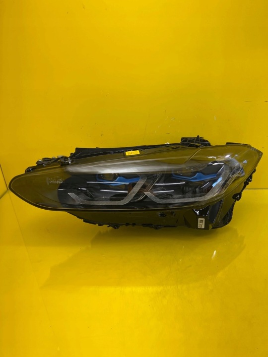 light left BMW 4 G22 G23 G26 M3 G80 M4 G82 Laser 9505115-04