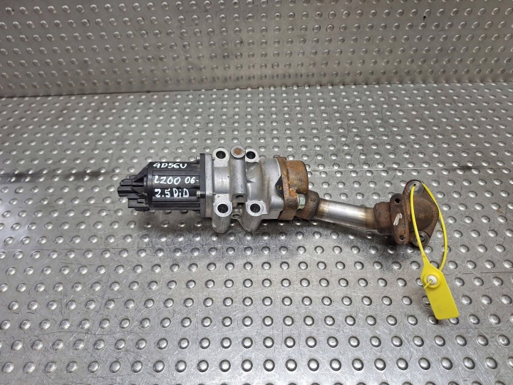 EGR valve 1582A038 MITSUBISHI L200 IV 2.5 DID 4D56U 06