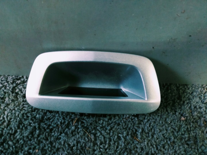 handle bonnet rear part of the rear Opel Mokka 95147493