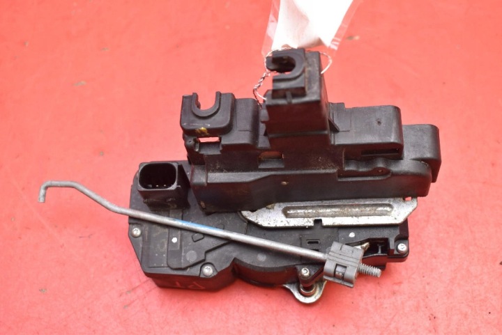 de la Serrure Portière Droite Arrière Arrière A046818 CHEVROLET CAPTIVA 1 et 06-11