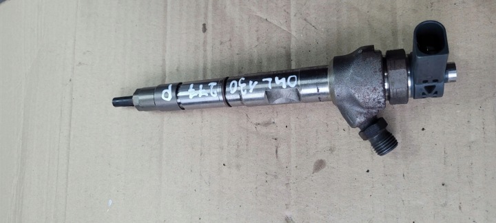 A5 8W Iniettore carburante 2.0 TDI 04L130277P A4 B9 8W Q5 A6 C7