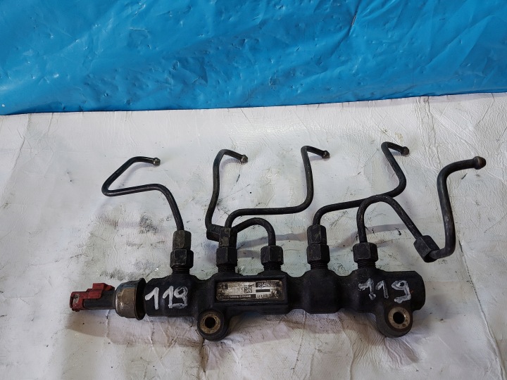 Kraftstoffverteiler Einspritzleiste CITROEN C2 1.4 HDI 9654592680