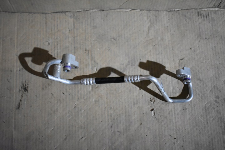 IDEALNY CONDUIT PIECES TUYAUX CLIMATISATEUR AIR CONDITIONNÉ PORSCHE TAYCAN 1