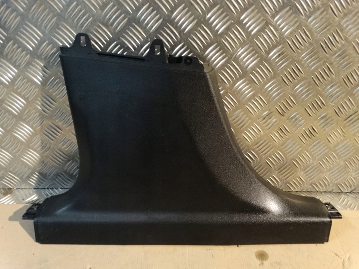 IDEALNA copertura GREMBIALINA SLUPKA sinistra MERCEDES W118 1