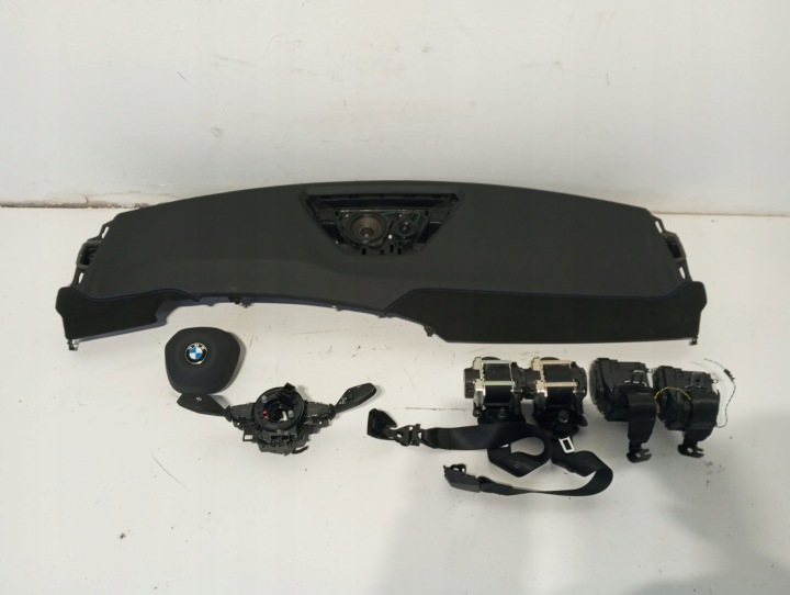 dashboard BMW X2 U10