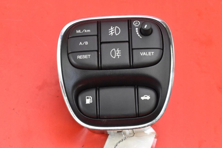 PANEL PRZYCISKOW Lumières Porte coffre hayon Volet Carburant 5W93-11654 JAGUAR XJ X358