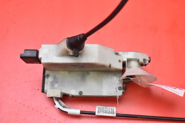 de la Serrure Portière Gauche Avant Avant EU 45037185 PEUGEOT 208 1 et 5D HB LIFT 15-19