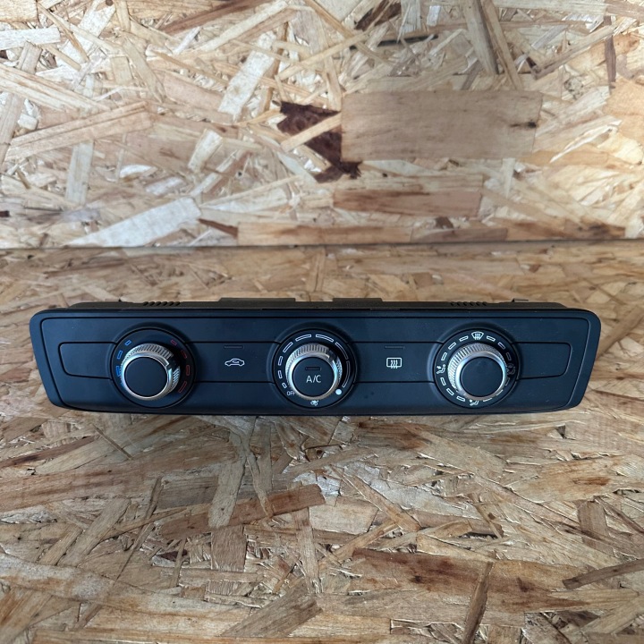 PANNEAU CONTRÔLE CLIMATISATEUR AIR CONDITIONNÉ AUDI A1