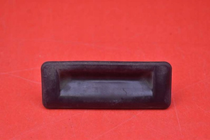 Poignée Bouton du capot Arrière SKODA FABIA 2 II 5D HB 10-14