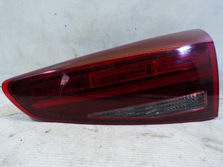 Feux phare Arrière Arrière Droit du capot HYUNDAI TUCSON 3 III LIFT