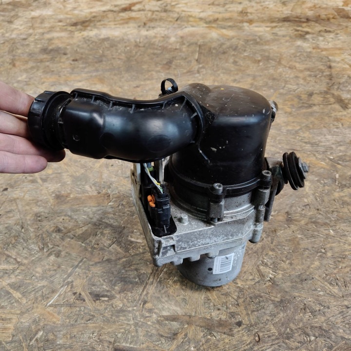 Pompe direction assistée Peugeot 508 9676154180