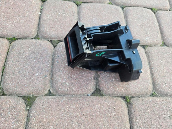 Schloß rechts oparcia SITZ kunststofftteil kanapy heck hinten Opel Corsa F B20A20