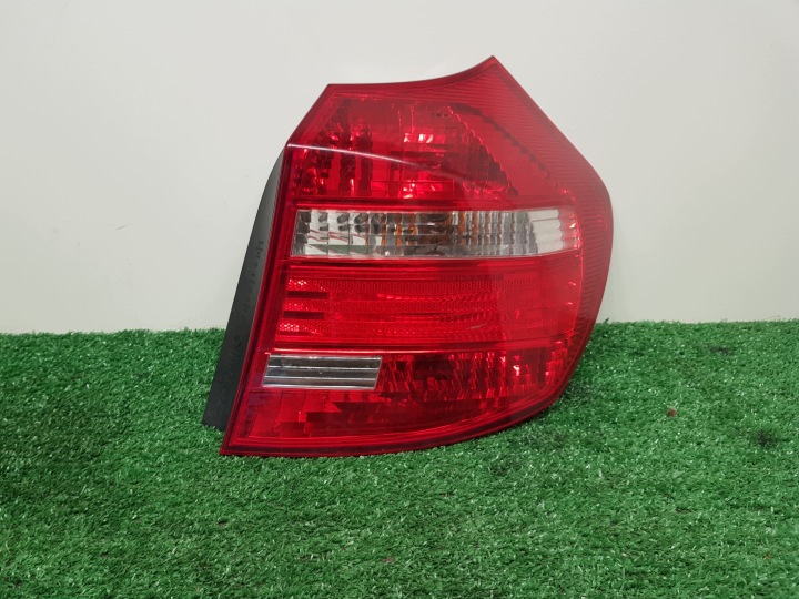 light right rear BMW E87 7164856-05 OE EUROPA