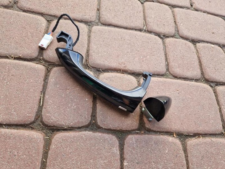 Poignée Chauffeurs KEYLESS Z22y Opel Astra K V
