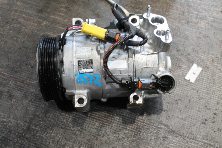 2512. Compresseur Climatisateur air conditionné PEUGEOT CITROEN 9850821180