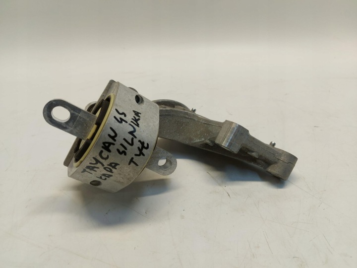 Porsche Taycan 4S 9J1 2022 supporto airbag staffa Motore 9j1399233b