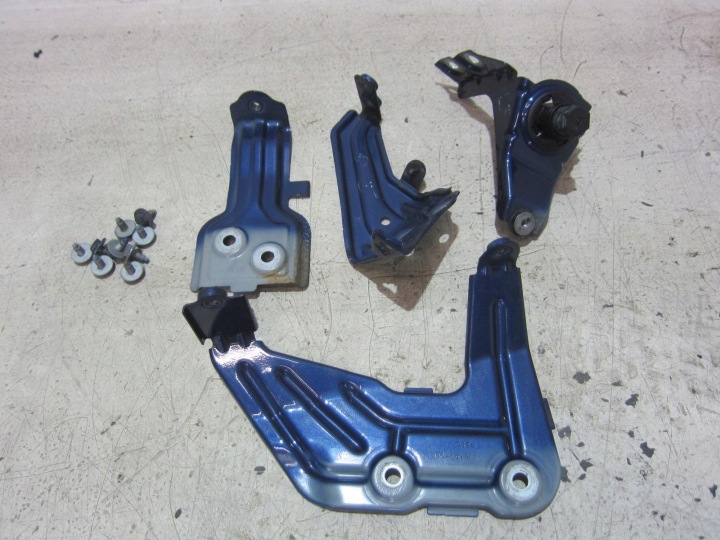 BMW X3 G01 G02 Halter des Kotflügels links Seite 7475803 7475801 41357475803