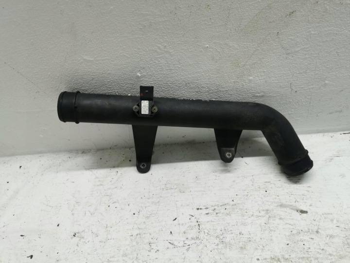 tubo Tubazione radiatore intercooler VW CRAFTER 2.5 TDI 06-11