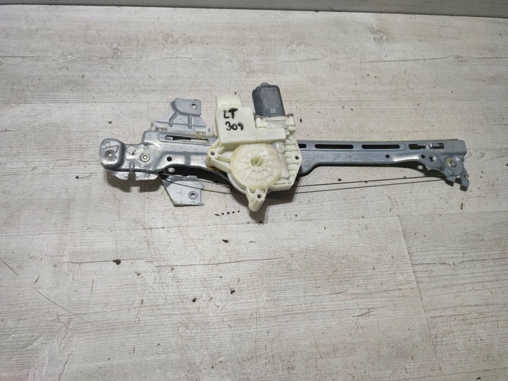 Peugeot 308 2019 rear part left electrical window regulator door tylnych